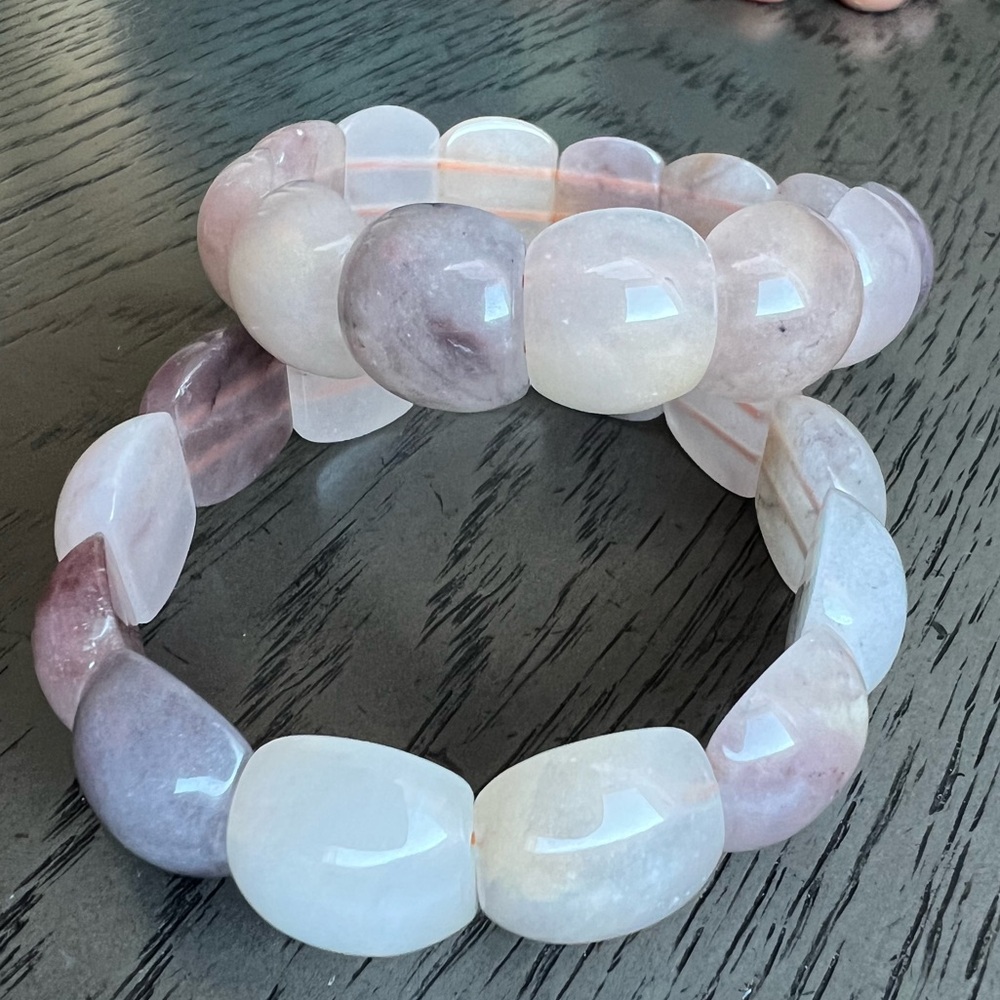 Violet Jade soft bangle - Picture 2 of 2